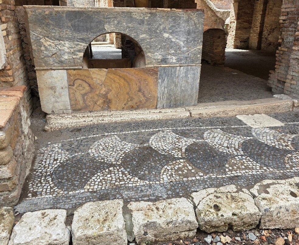 Thermopolium-Ostia Antica必去景点