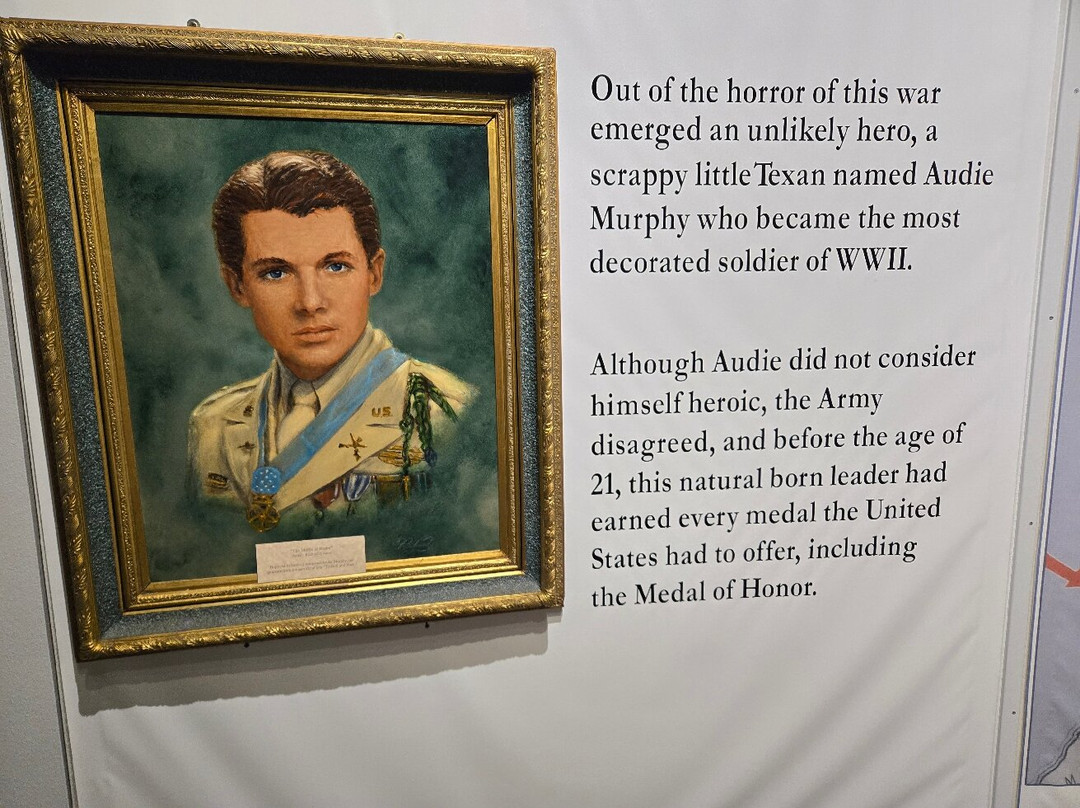Audie Murphy/American Cotton Museum景点图片