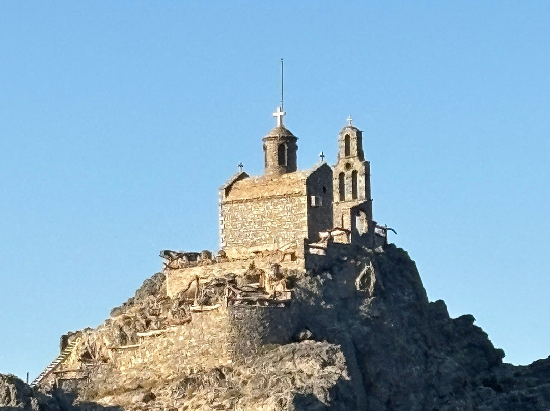 Naos Agíou Paḯsiou-Damnoni必去景点