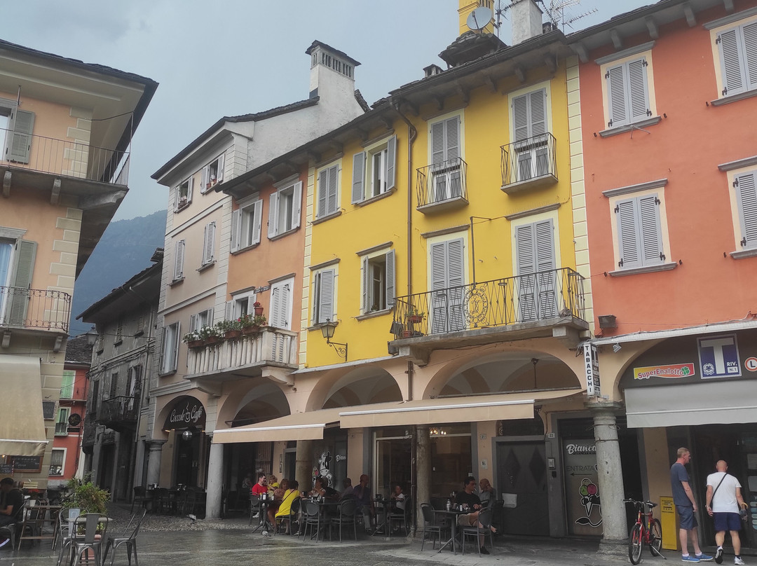 Piazza del Mercato-多莫多索拉必去景点