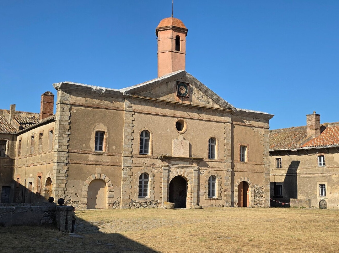 Fort de Bellegarde-Le Perthus必去景点
