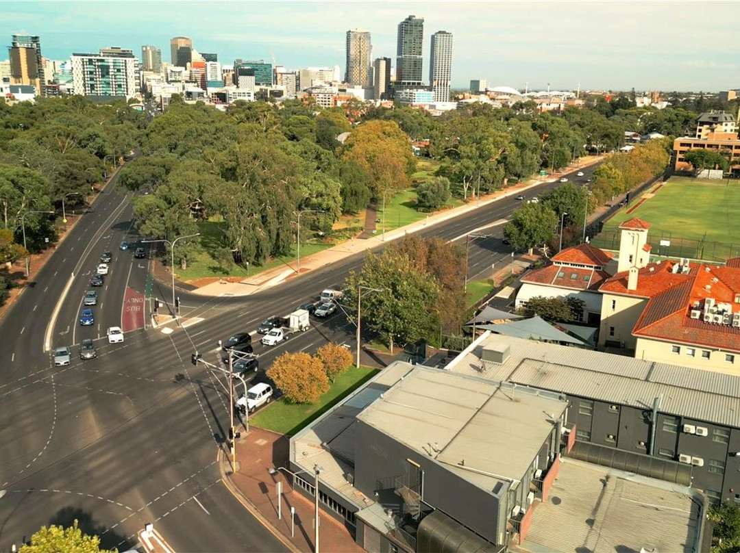 阿德莱德皇家马车酒店主图