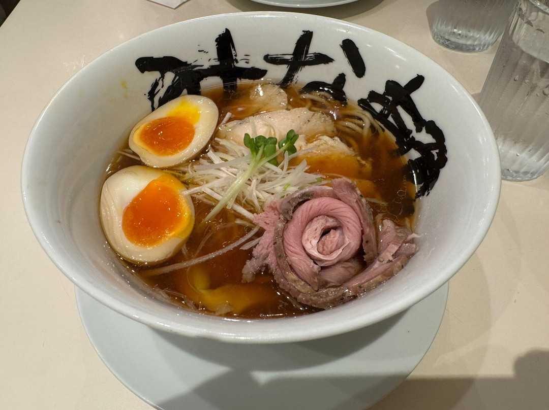 みな麺 なんばウォーク店