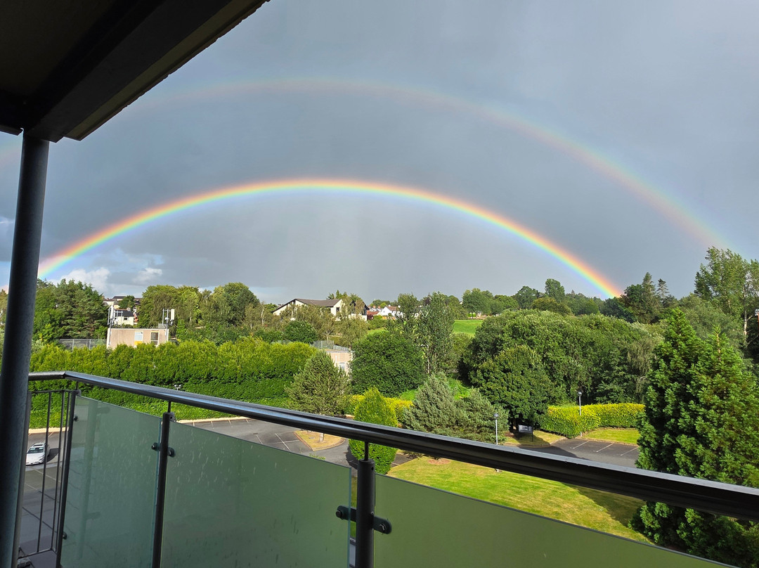 经典英国阿尔马城市酒店主图