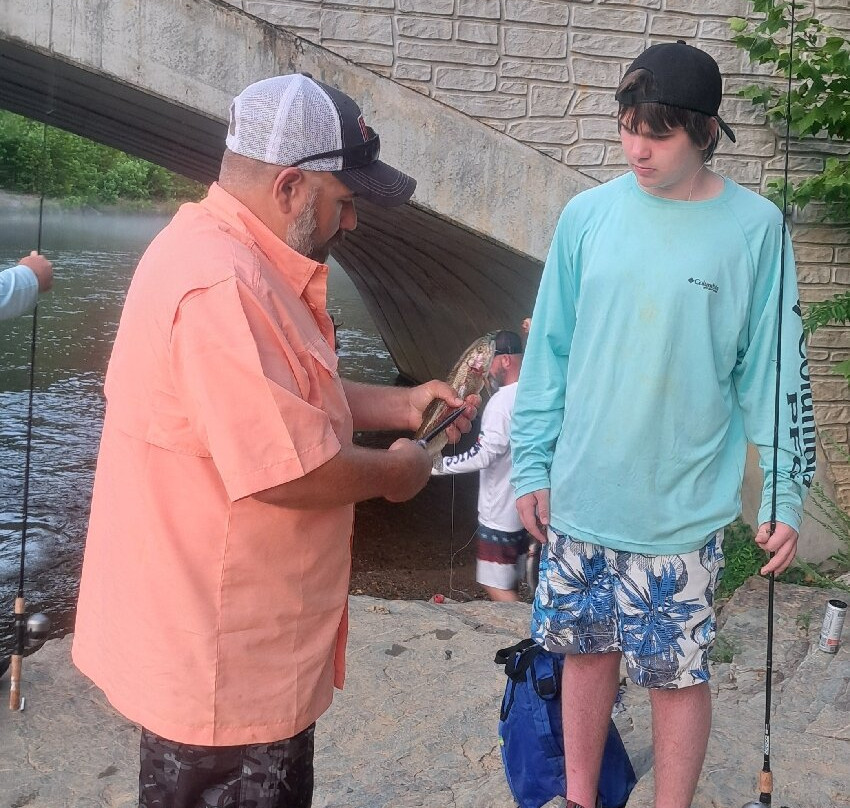 Steve Branson Trout Guides-Broken Bow必去景点