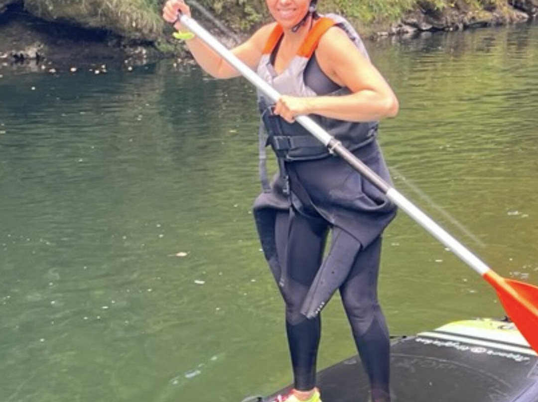 Escuela Asturiana de Surf-利亚内斯必去景点