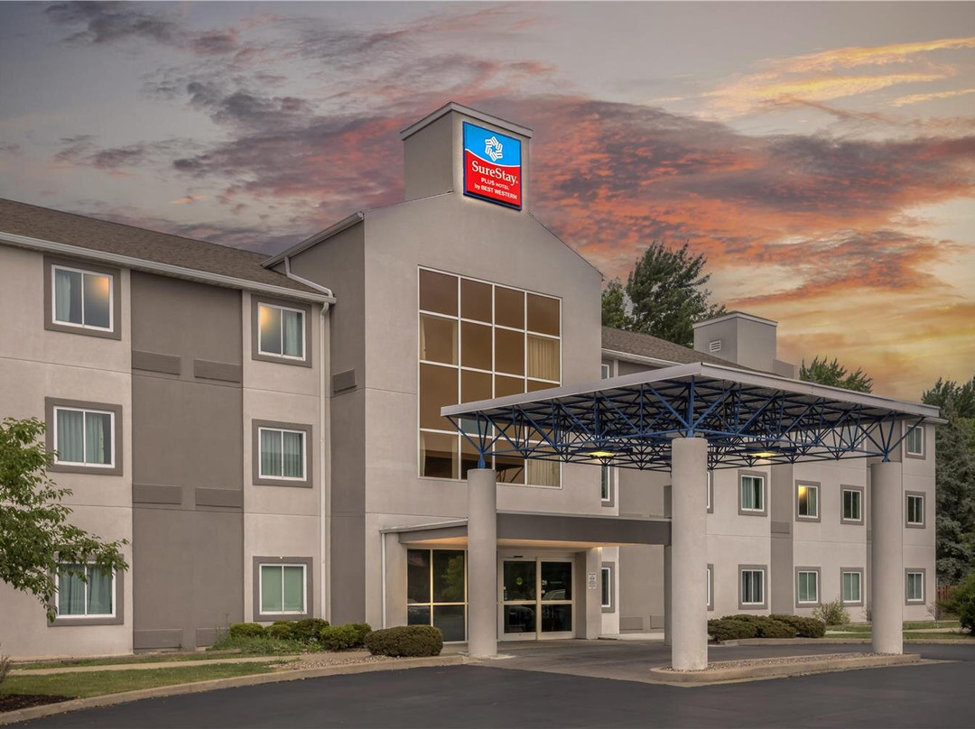 SureStay Plus Hotel by BW Niagara Falls East