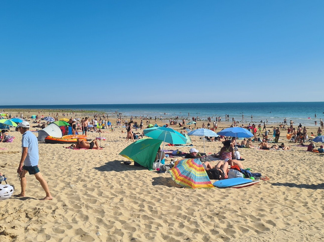 Plage Gros Jonc-雷岛必去景点