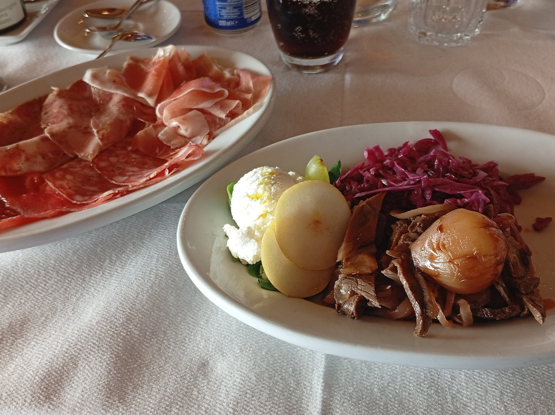 阿格里特瑞斯特里美食与放松酒店主图