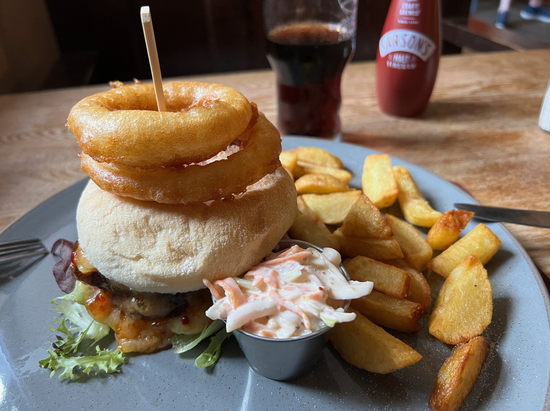 The Brown Cow Inn主图