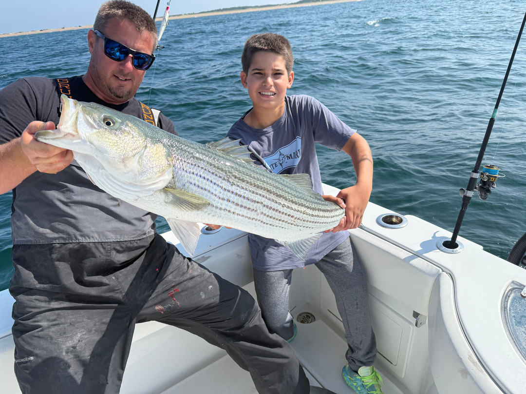 Tighten Up Charters CC-North Truro必去景点