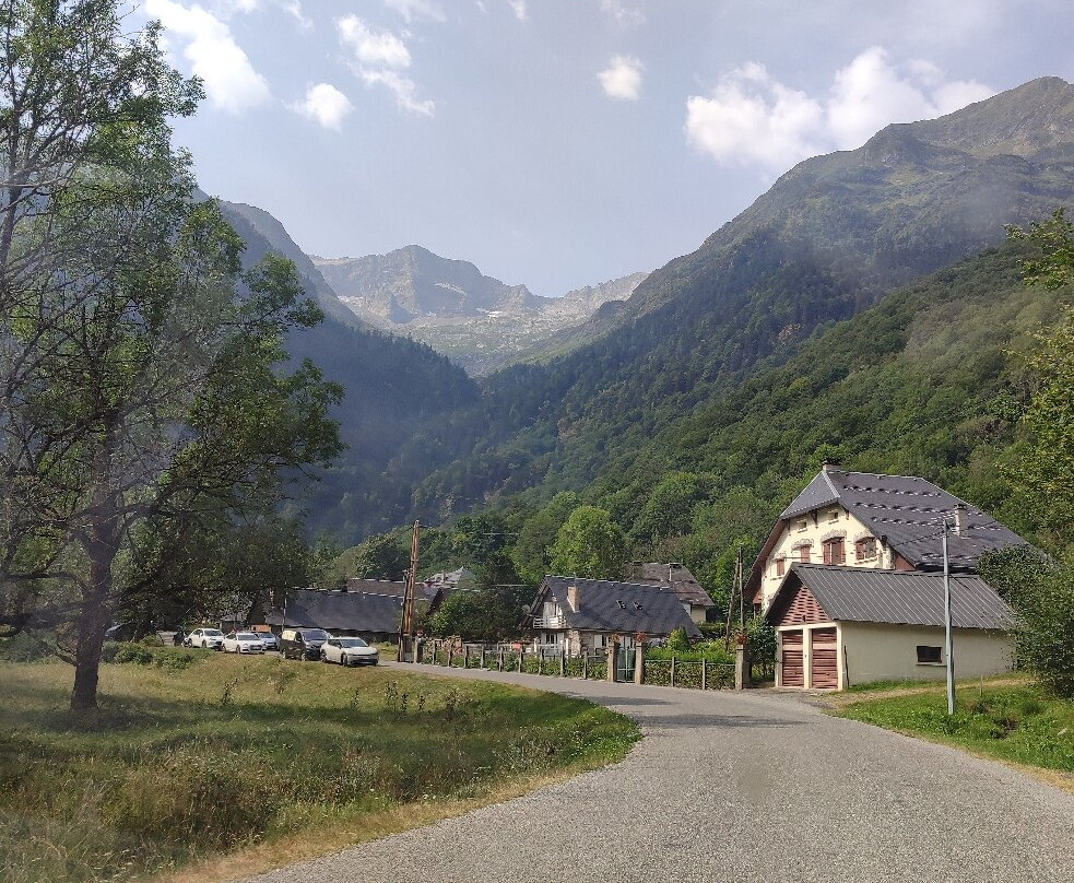 Cascade D'enfer-巴涅尔-德吕雄必去景点