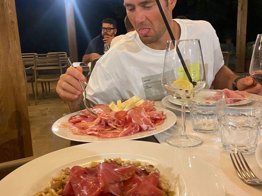 伯格迪费塔农场酒店主图