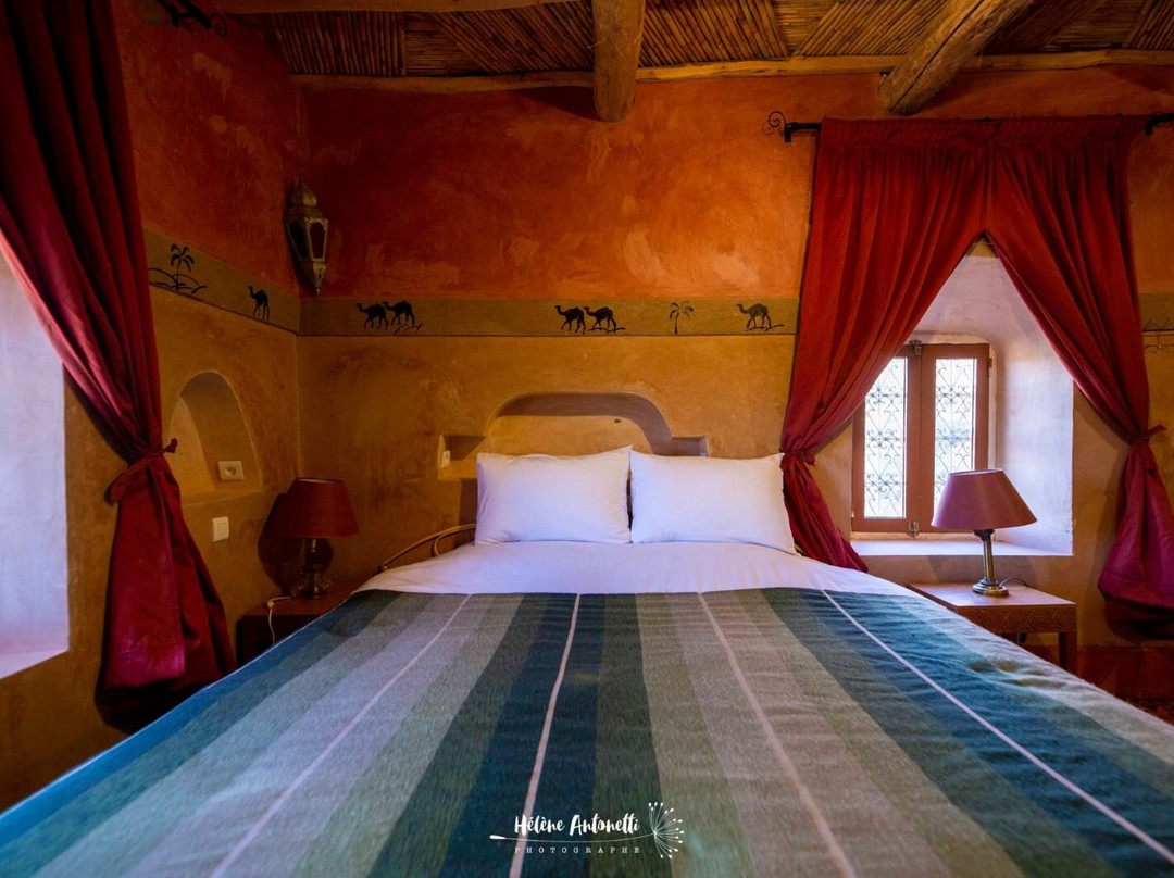 卡斯巴本阿里旅馆主图