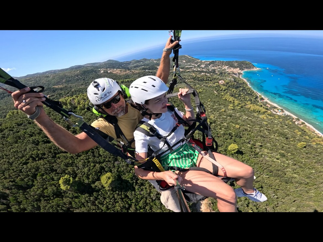 Lefkada Paragliding-Agios Nikitas必去景点