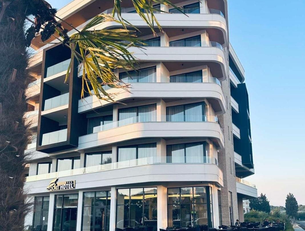 Hotel Adler