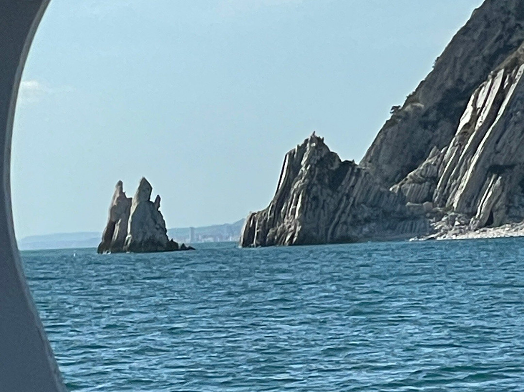 Traghettatori Riviera del Conero-努马纳必去景点