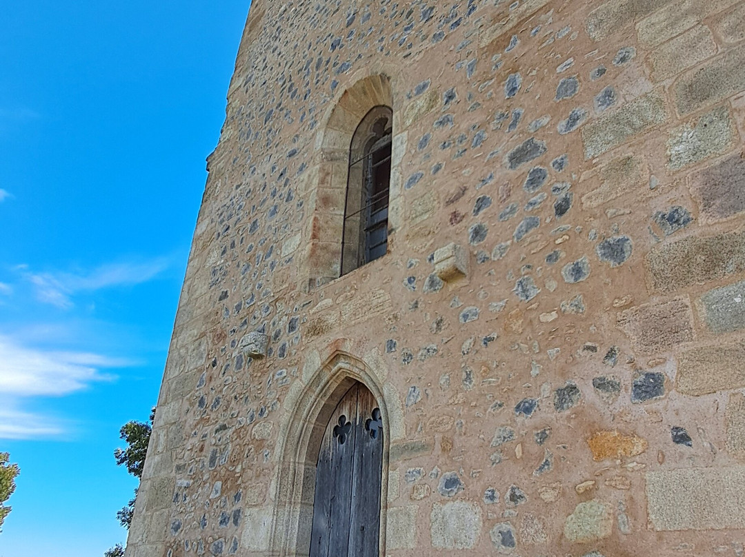 Eglise Saint-Maurice-Usson必去景点