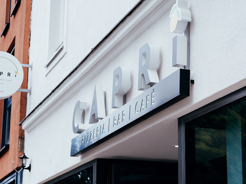 Capri Pizzeria | Bar | Café主图