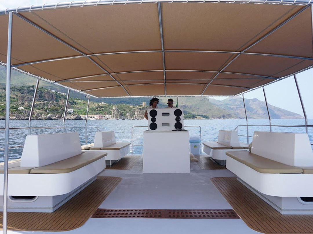 Raggio di Sole Tour-戈尔福海堡必去景点