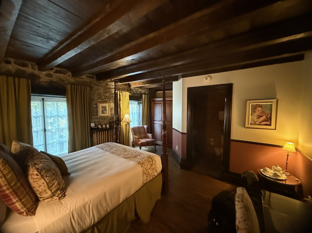 勒克罗斯圣路易酒店主图