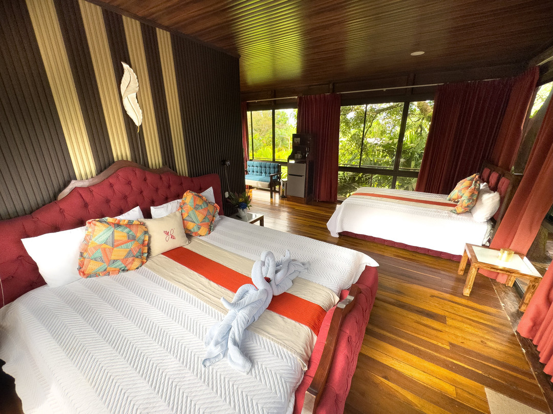 Heliconias Nature Inn & Hot Springs主图