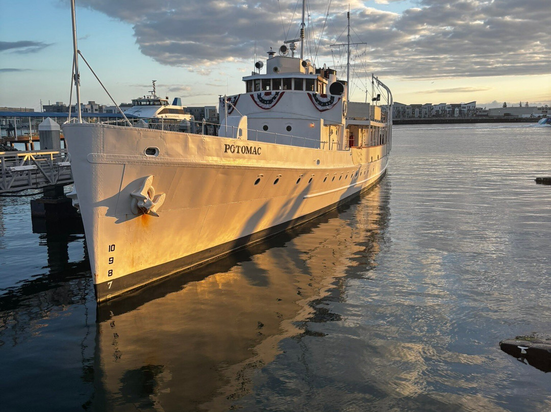 USS Potomac-奥克兰必去景点