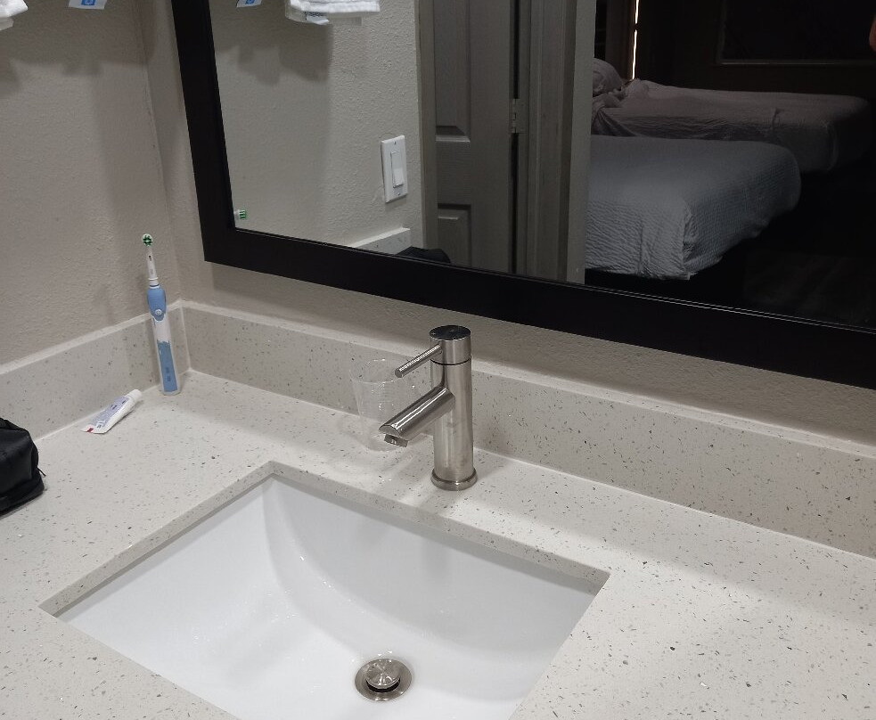 Days Inn by Wyndham Baytown TX主图