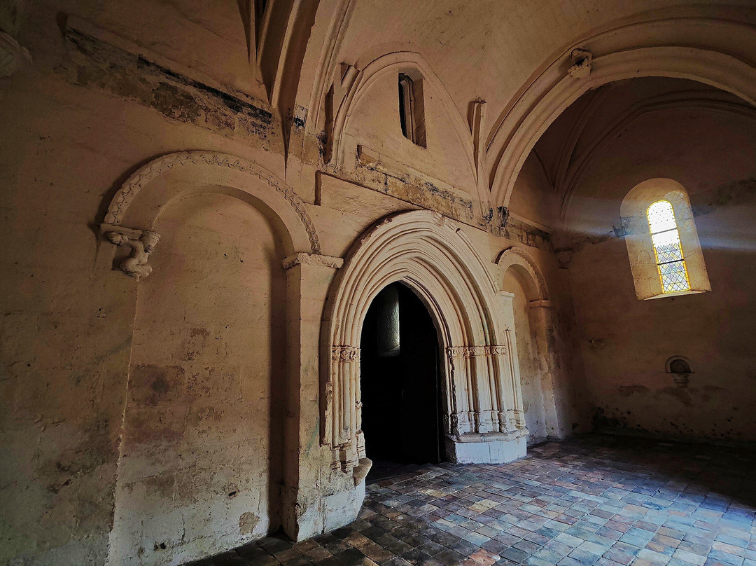 Eglise Saint Christophe-Leoville必去景点