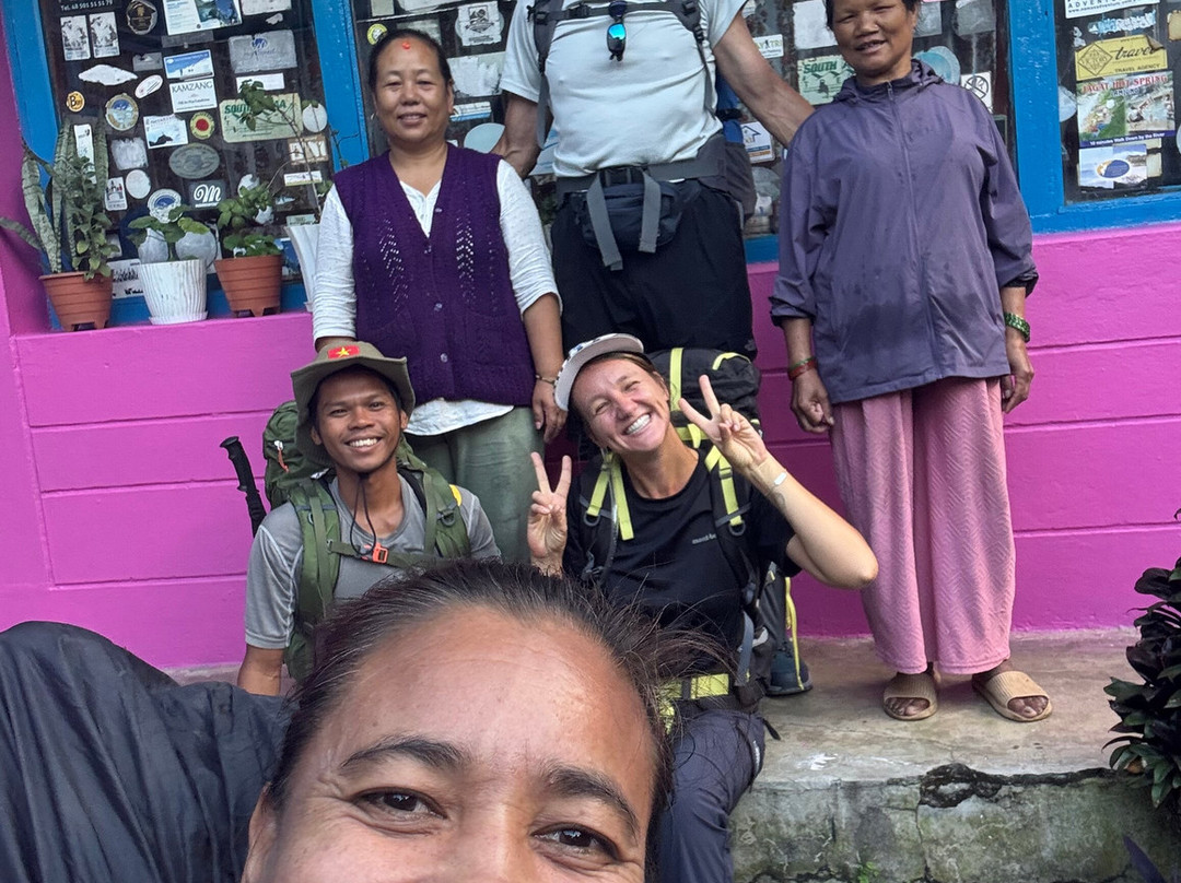 Durga Female Trekking Guide-博卡拉必去景点