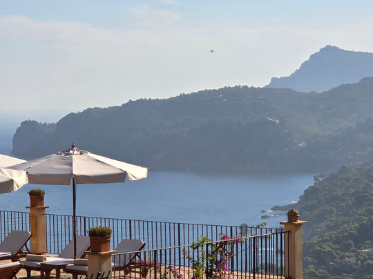 萨佩德利萨酒店主图