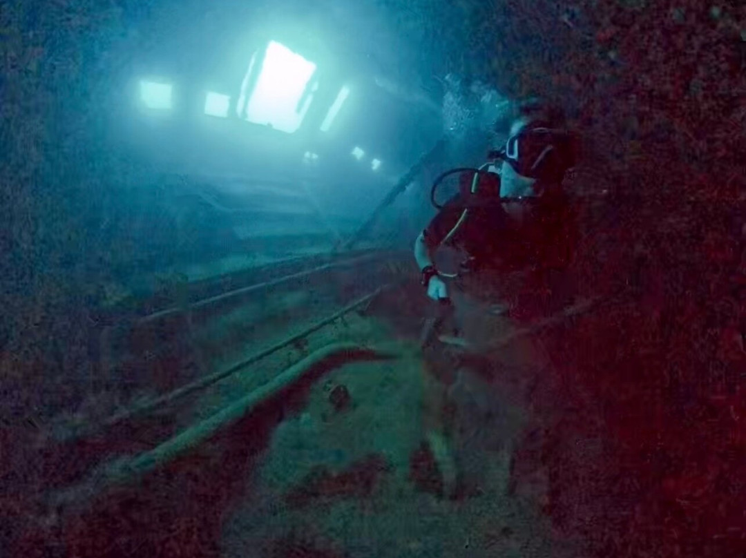 Admiralty Dive Center-夏洛特阿马利亚必去景点