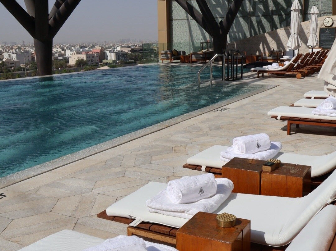 Four Seasons Hotel Kuwait at Burj Alshaya主图