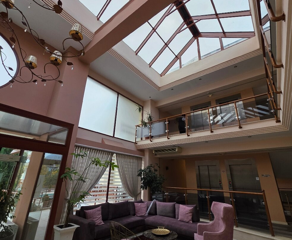 4 Epoxes Hotel Spa主图