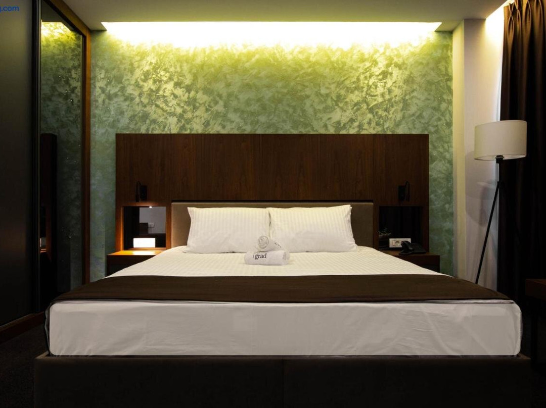 Hotel Bograd - Apartments & Lounge Station