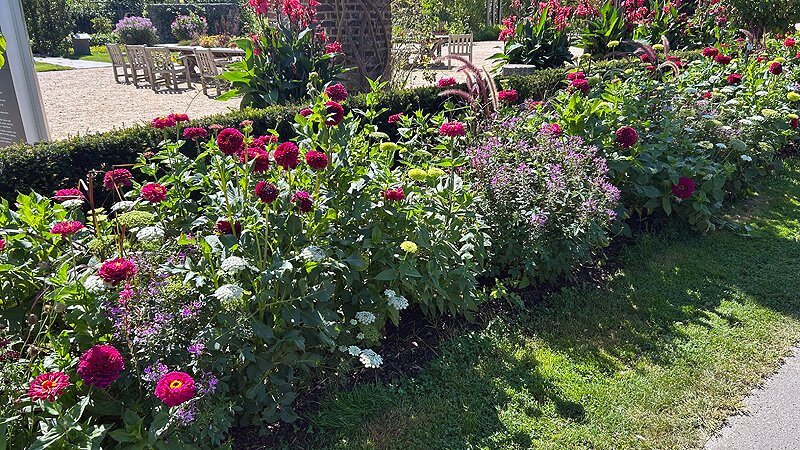 Schloss Dyck-Hochneukirch必去景点