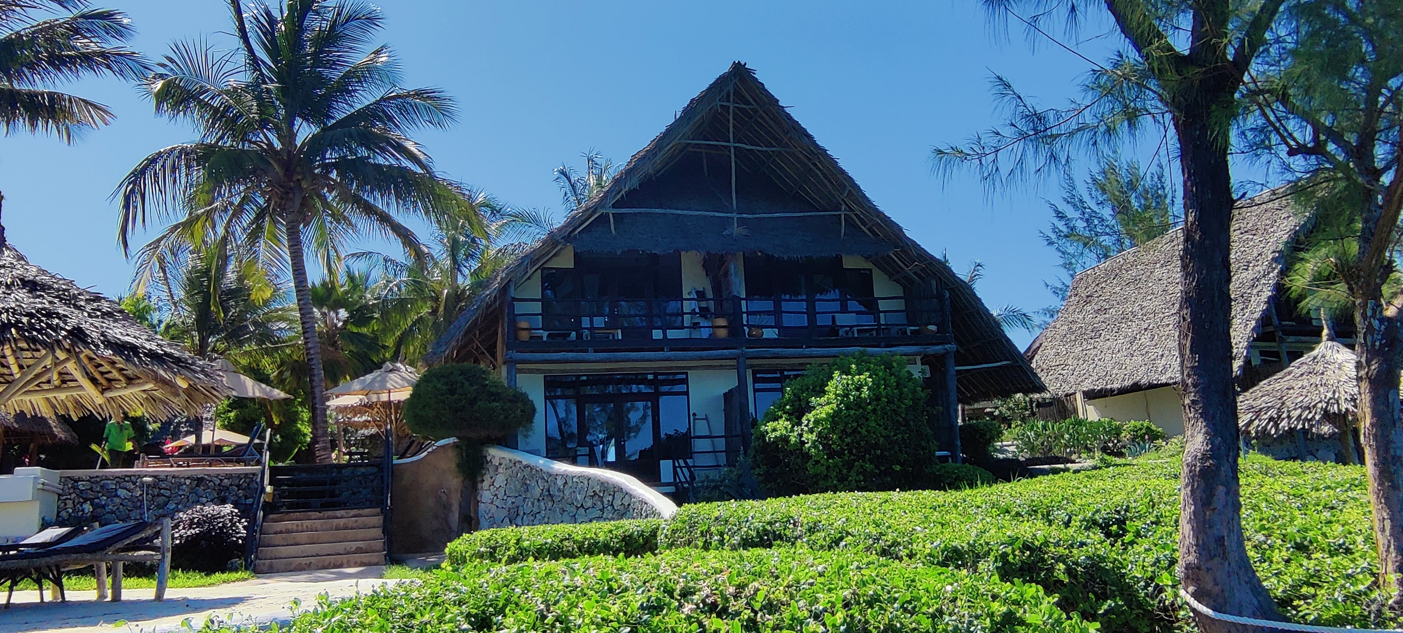 Sunshine Marine Lodge-官方