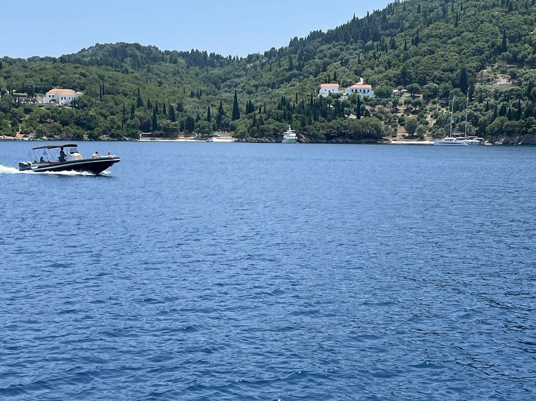 Kioni Harbour-Kioni必去景点