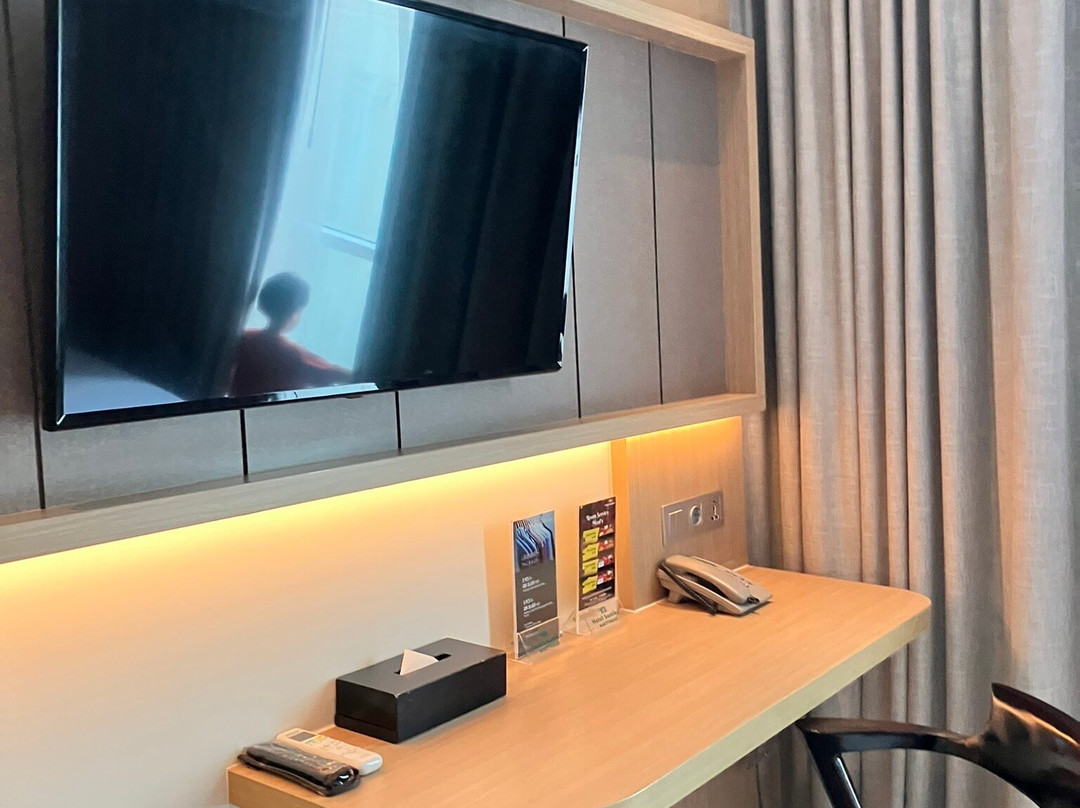 Hotel Santika Bukittinggi主图