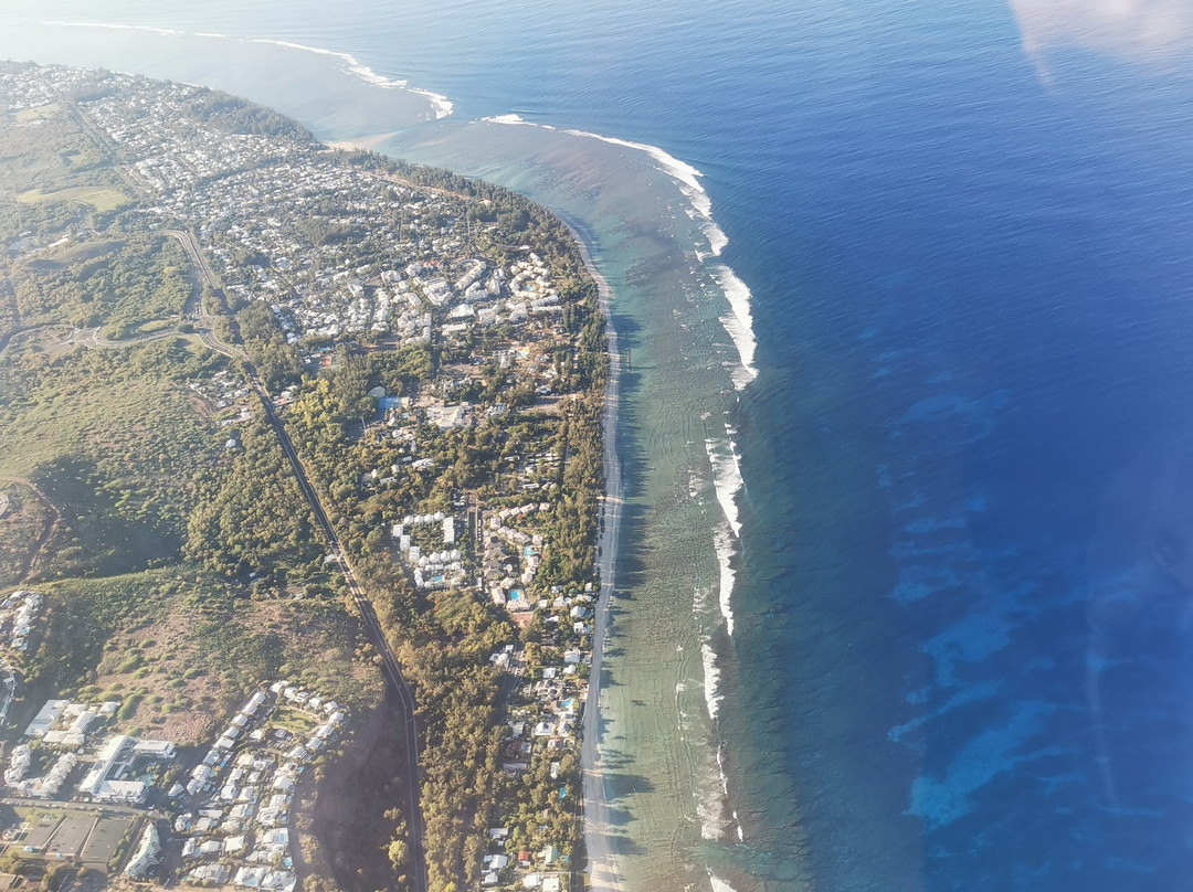 Survol Réunion-留尼旺圣皮耶必去景点