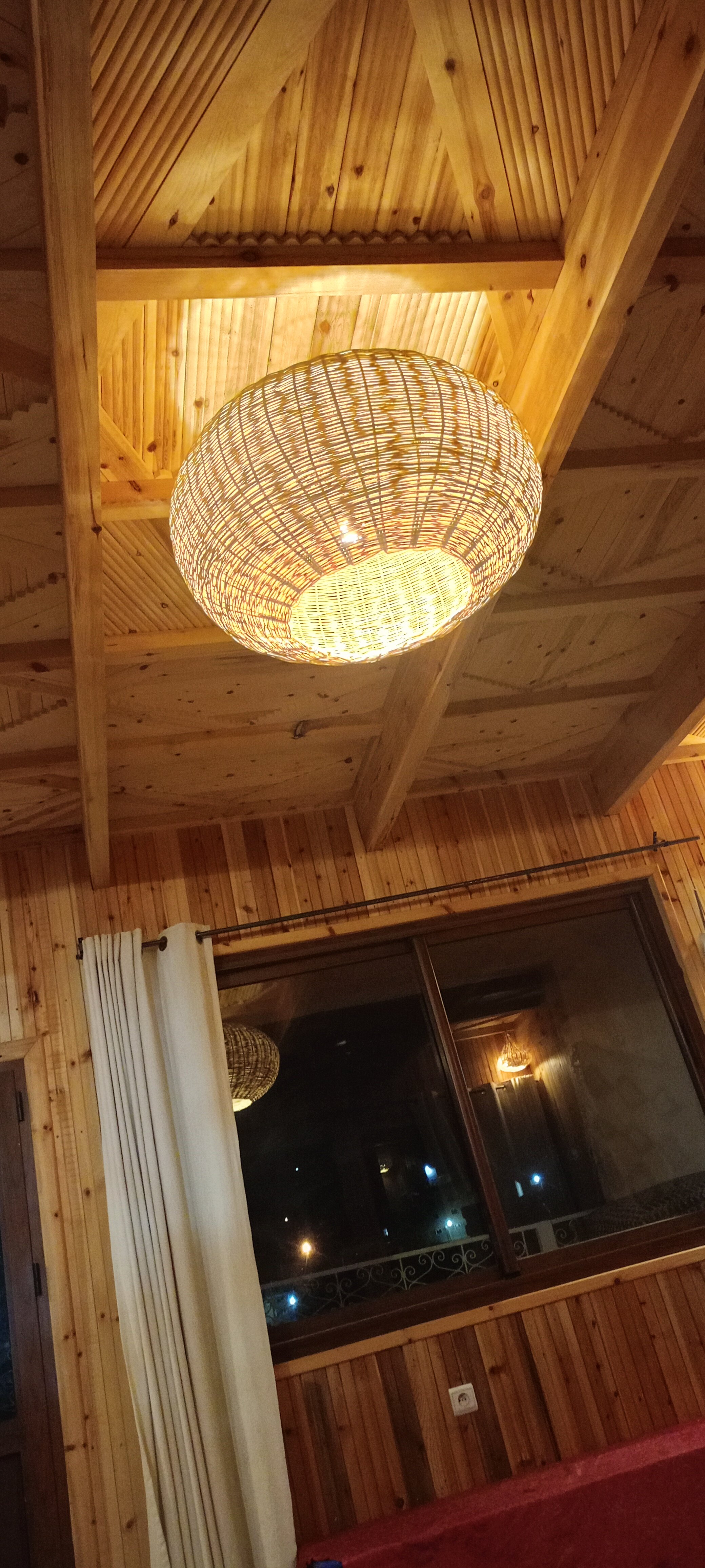 Riad Oussagou-官方