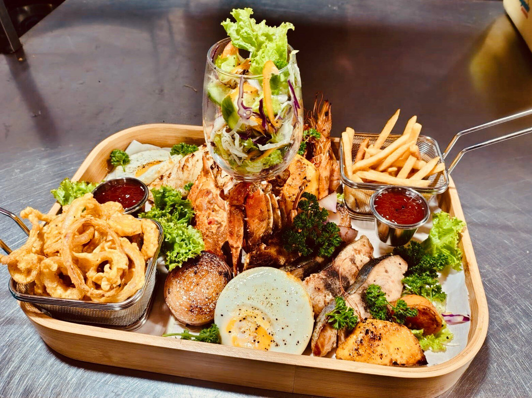 Grand Glorious Sea Food Restaurant Dikwella