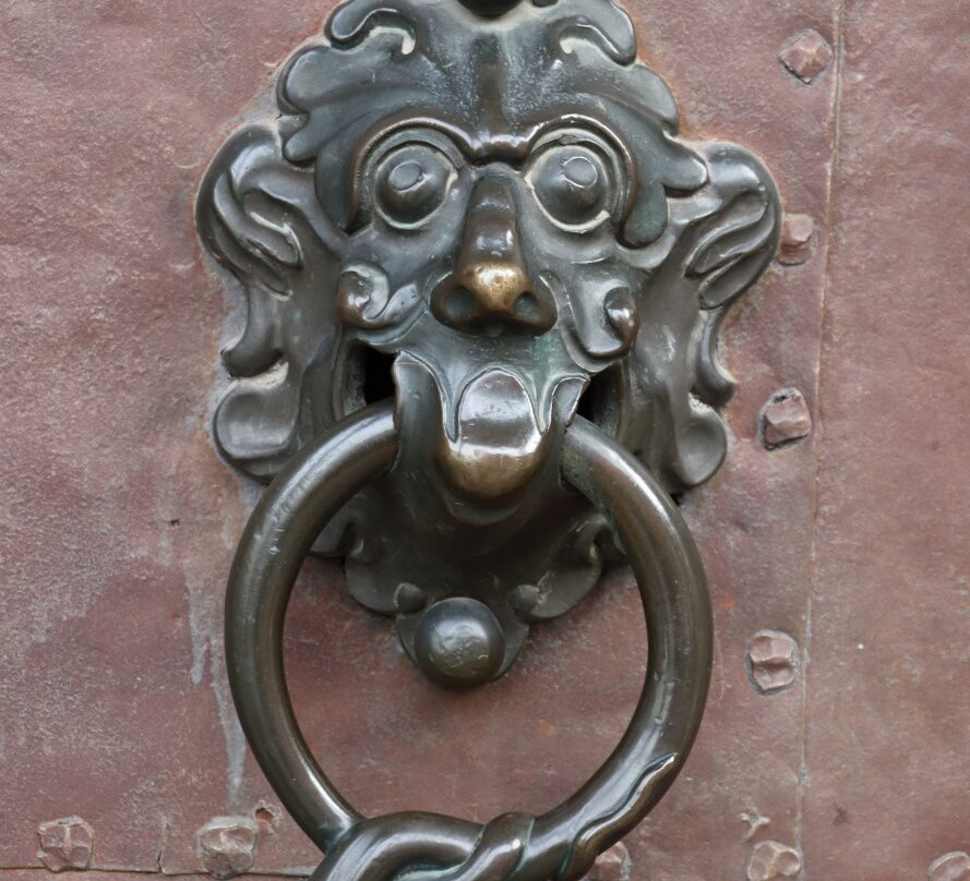 Via Centrale-布鲁尼科必去景点