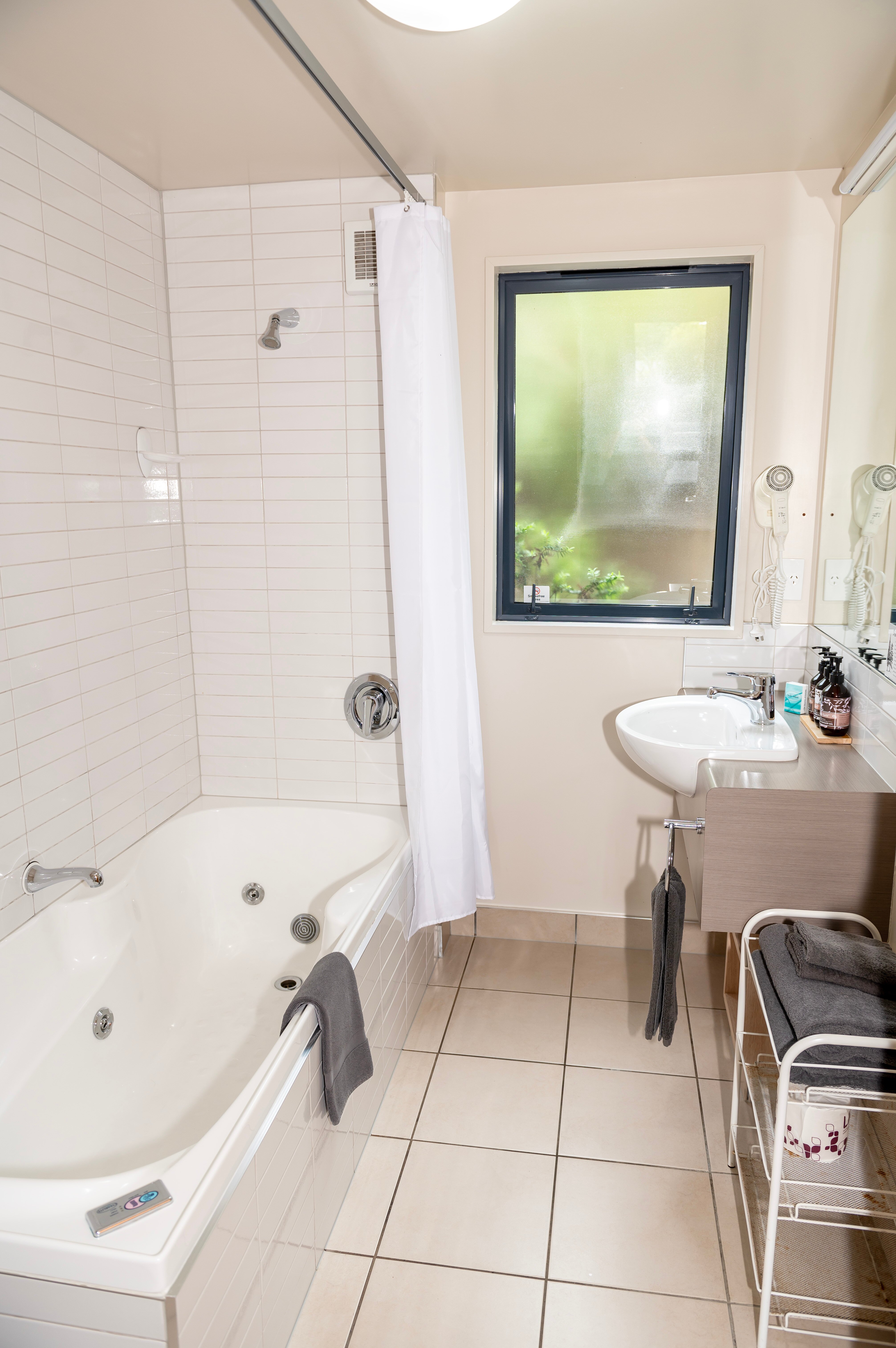 贝拉维斯特汽车旅馆-浴室