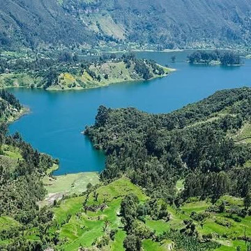 Wenchi Crater Lake & Hiking-Ambo必去景点