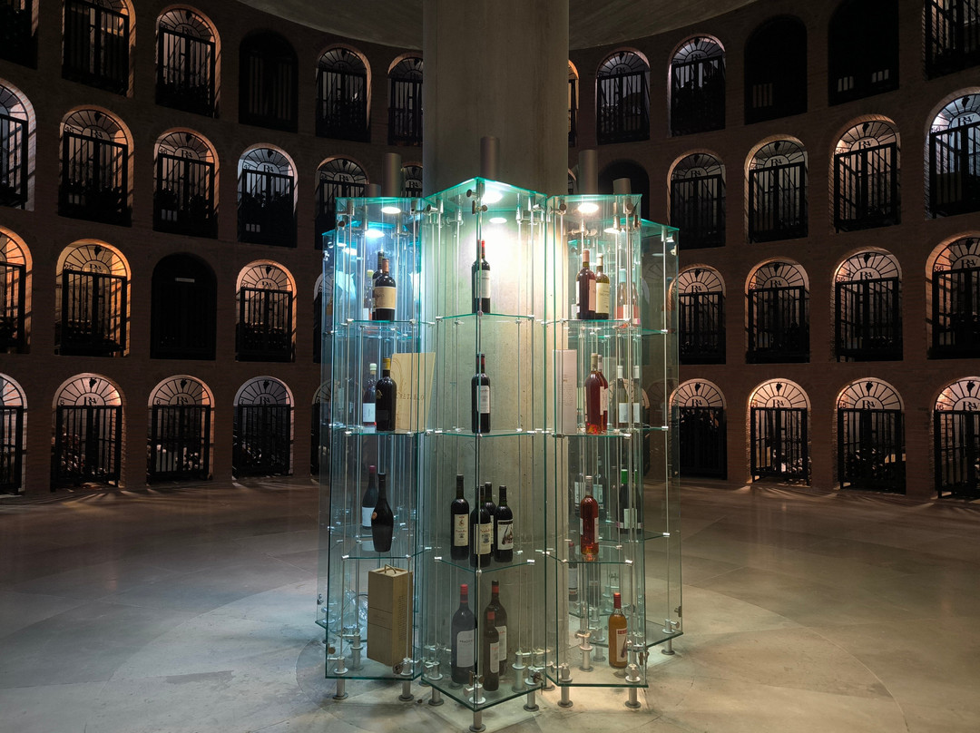 Bodegas Y Vinedos PradoRey-Gumiel Del Mercado必去景点