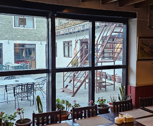 Hotel Om's Home主图