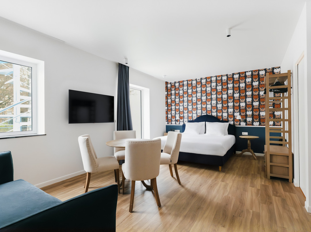 Whitlock16 Aparthotel