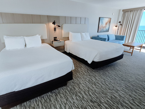 鹦鹉螺酒店主图