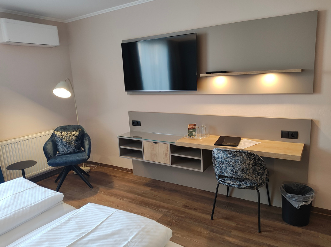 阿尔特米尔塔尔公园酒店主图